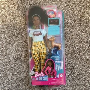 Barbie Life in the City Lyla Adventure Doll NIB